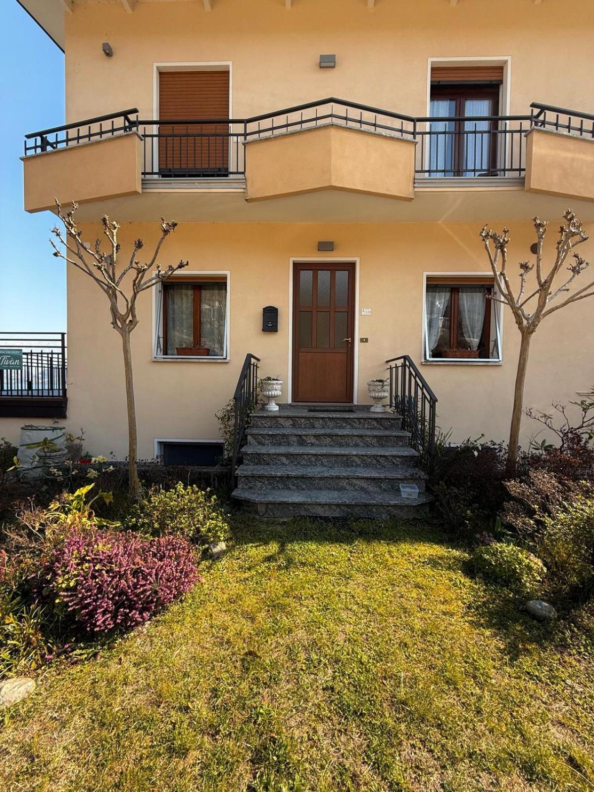 Casa Vacanza Tivan Cremia Esterno foto